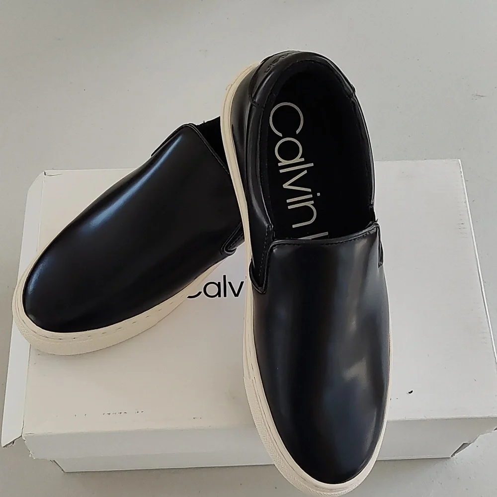 Calvin Klein men's sneakers-NEW